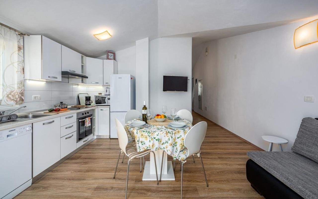 Apartment Kraljevic Umag Exteriör bild